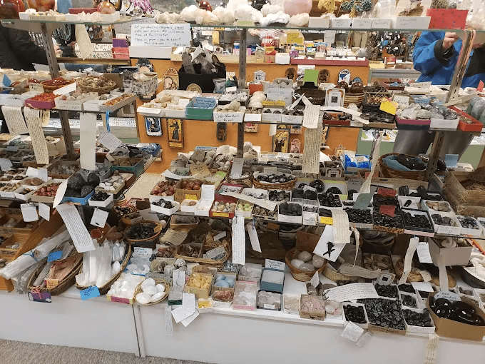 Seven Stones Gallery