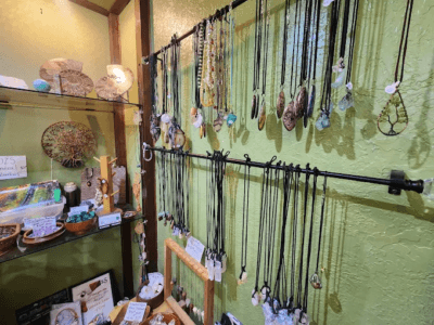 C&H Family Jewels Rock and Lapidary